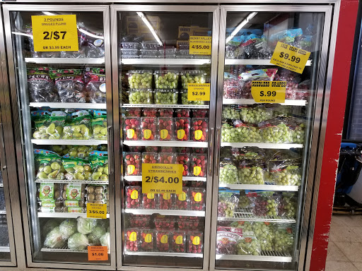 Grocery Store «Mikes Discount Foods», reviews and photos, 905 45th Ave NE, Minneapolis, MN 55421, USA