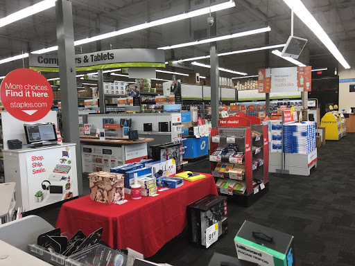Office Supply Store «Staples», reviews and photos, 39116 Fremont Hub, Fremont, CA 94538, USA