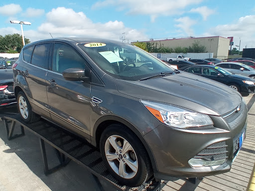 Used Car Dealer «Trinity Auto Sales Group», reviews and photos, 5801 W Jefferson Blvd, Dallas, TX 75211, USA