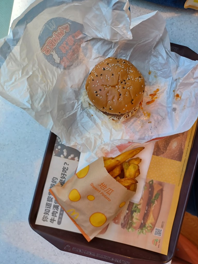 麥當勞-高雄漢神二餐廳 的照片