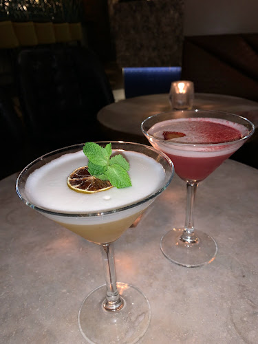 Reviews of Dirty Martini - Islington in London - Pub