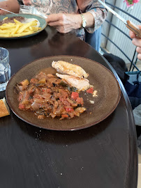 Plats et boissons du Restaurant Bistro de la Place à Champs-sur-Yonne - n°5