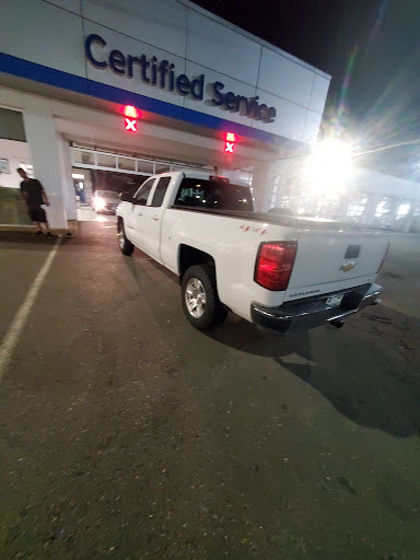 Chevrolet Dealer «Jim McKay Chevrolet», reviews and photos, 3509 University Dr, Fairfax, VA 22030, USA