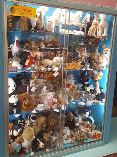 Toy Store «Terra Toys», reviews and photos, 2438 W Anderson Ln, Austin, TX 78757, USA