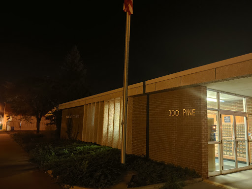 Post Office «United States Postal Service», reviews and photos, 300 N Pine St, Chaska, MN 55318, USA