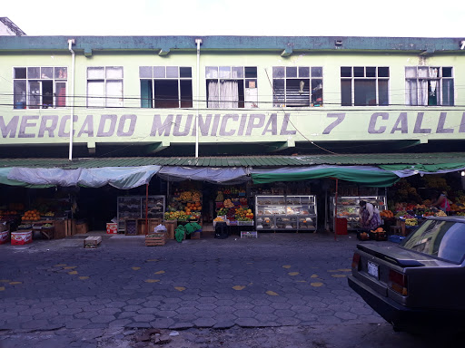 Famous shops in Santa Cruz