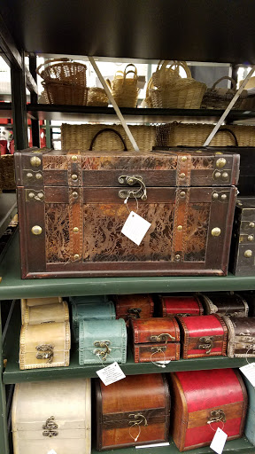 Craft Store «Hobby Lobby», reviews and photos, 3701 McKinley Pkwy #1240, Blasdell, NY 14219, USA