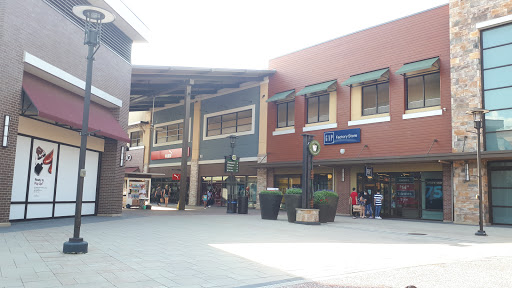 Shoe Store «PUMA», reviews and photos, 22705 Clarksburg Rd #640, Clarksburg, MD 20871, USA