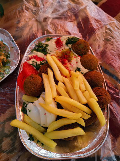 أطايب فلافل وشاورما 