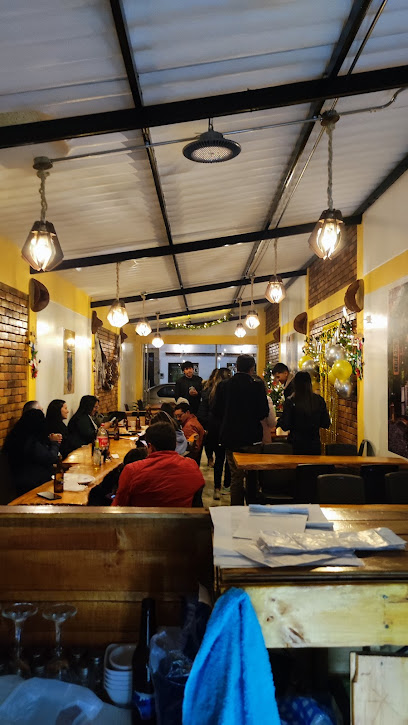 El callejón Restaurante - Cra. 5 #9-37, Santa Rosa de Viterbo, Boyacá, Colombia