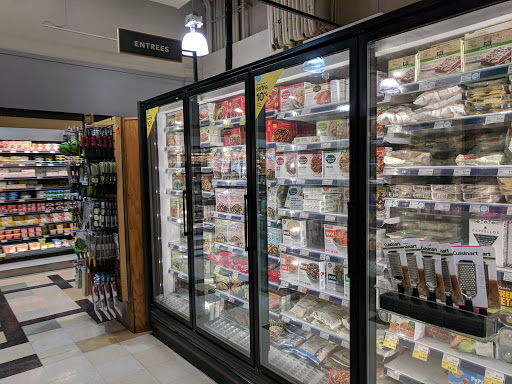 Grocery Store «Whole Foods Market», reviews and photos, 7511 Leesburg Pike, Falls Church, VA 22043, USA