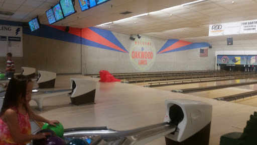 Restaurant «Oakwood Lanes & Sports Scene Restaurant», reviews and photos, 234 NJ-31, Washington, NJ 07882, USA