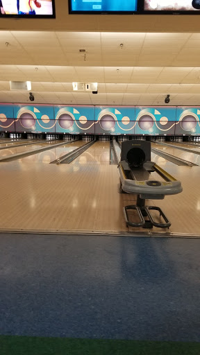 Bowling Alley «Classic Bowl», reviews and photos, 11707 Round Lake Blvd NW, Coon Rapids, MN 55433, USA