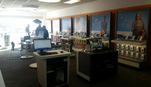 Cell Phone Store «AT&T Authorized Retailer», reviews and photos, 5550 W 86th St #107, Indianapolis, IN 46278, USA