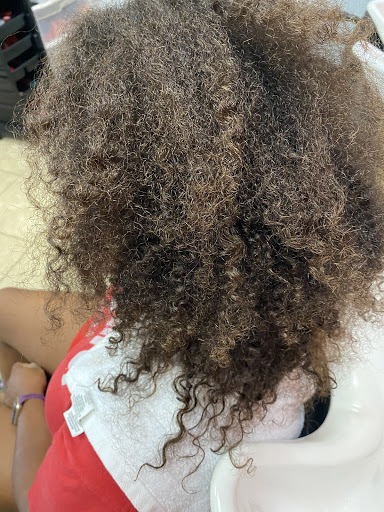Beauty Salon «Style Dominican Hair Salon», reviews and photos, 4447 Crain Hwy, White Plains, MD 20695, USA