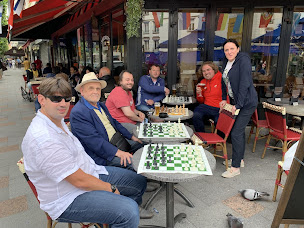 Photo n°46 de Tabac - Restaurant Suresnes - Le Rond Point à Suresnes ()