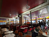 Atmosphère du Restaurant Café du Commerce Barbes à Paris - n°17