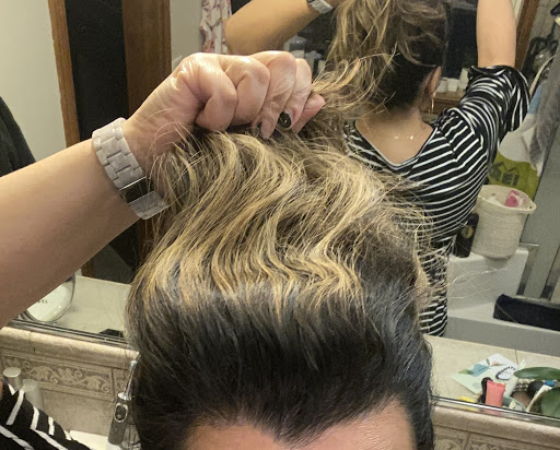 Hair Salon «Urban Colorz Salon», reviews and photos, 13043 SE 84th Ave, Clackamas, OR 97015, USA