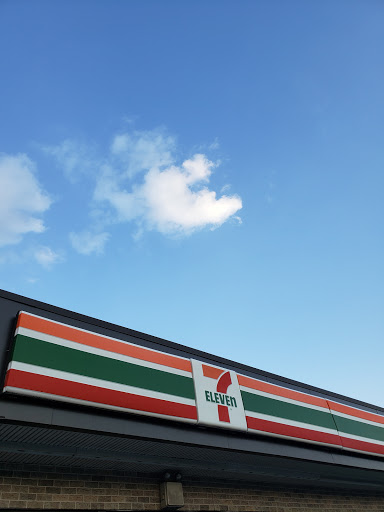 Convenience Store «7-Eleven», reviews and photos, 241 Glen Cove Rd, Carle Place, NY 11514, USA
