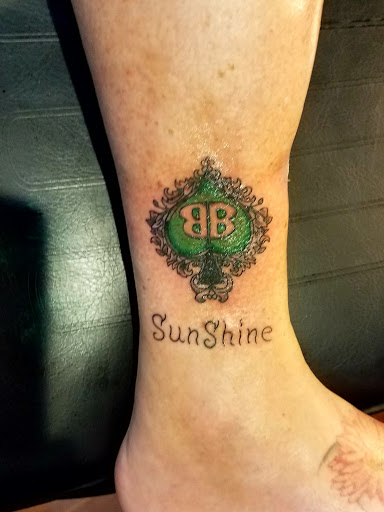 Tattoo Shop «RockStar Hair and Tattoo Shop», reviews and photos, 6326 Market St, Wilmington, NC 28405, USA