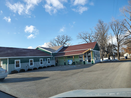 Grocery Store «Ferndale Market», reviews and photos, 31659 Willow Trail, Cannon Falls, MN 55009, USA