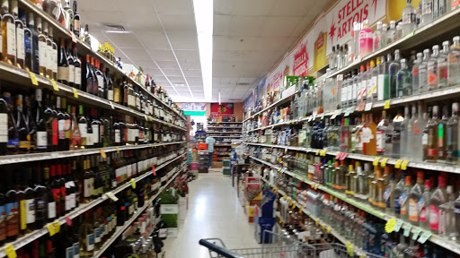 Liquor Store «Dollar House Plus - Wine & Spirits», reviews and photos, 4620 Oakton St, Skokie, IL 60076, USA