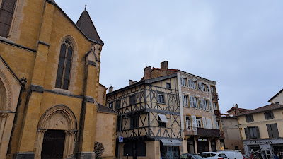 Carre Lisse à Charlieu