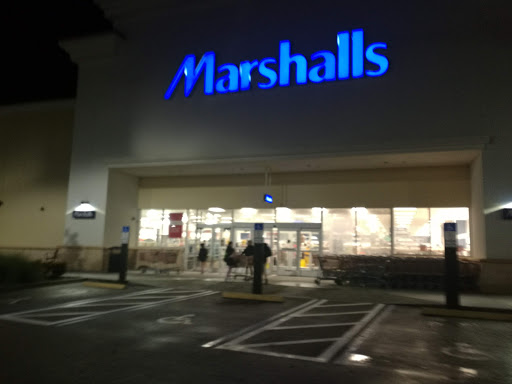 Department Store «Marshalls & HomeGoods», reviews and photos, 731 Centerview Blvd, Kissimmee, FL 34741, USA