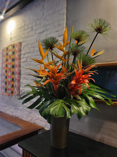 Della Flores - Empresa de organização de eventos