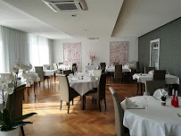 Atmosphère du Hôtel Restaurant La Maison Blanche à Romanèche-Thorins - n°13