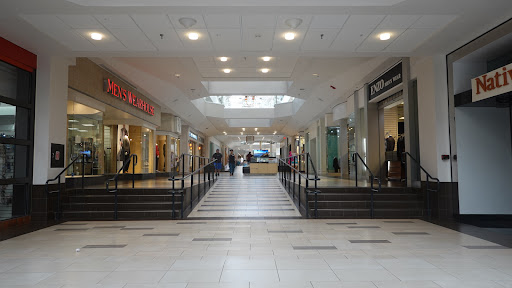 Shopping Mall «Crystal Mall», reviews and photos, 850 Hartford Turnpike, Waterford, CT 06385, USA