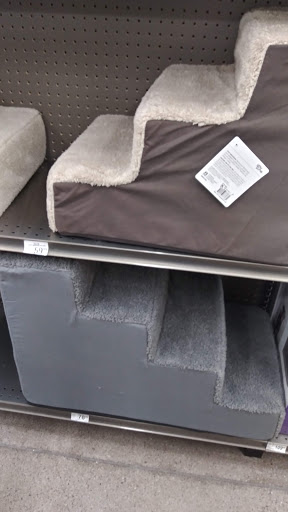 Pet Supply Store «Petco Animal Supplies», reviews and photos, 3452 W Chandler Blvd, Chandler, AZ 85226, USA