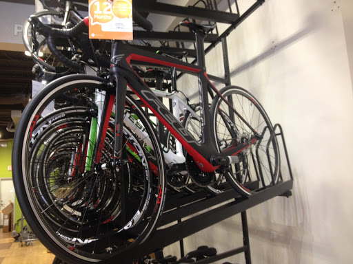 Bicycle Store «Downtown Bicycles», reviews and photos, 2571 E Sunrise Blvd, Fort Lauderdale, FL 33304, USA