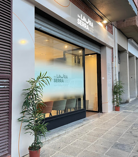 Laura Serra Clínica Dental en Segorbe, Castellón
