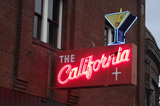 Bar «California Club», reviews and photos, 1580 Lincoln Way, Auburn, CA 95603, USA