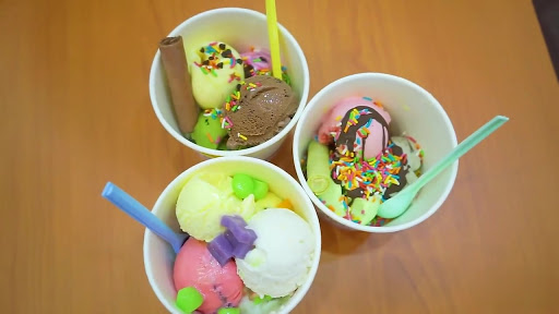 Ice cream parlors Hanoi