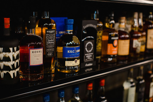 Wine Store «CRAFT - Wine, Beer & Spirits», reviews and photos, 1433 W Belmont Ave, Chicago, IL 60657, USA