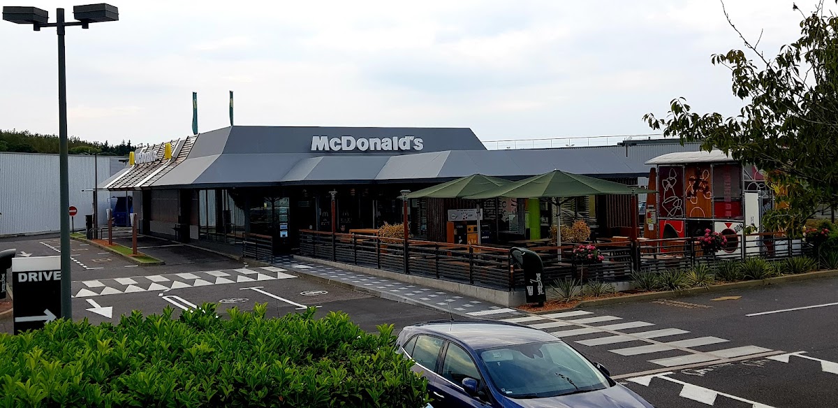 McDonald's à Arçonnay