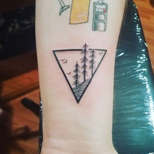 Tattoo Shop «Sacred Soul Tattoo», reviews and photos, 141 Park Ave N, Renton, WA 98057, USA