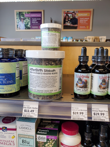 Grocery Store «Lakewinds Food Co-op», reviews and photos, 435 Pond Promenade, Chanhassen, MN 55317, USA