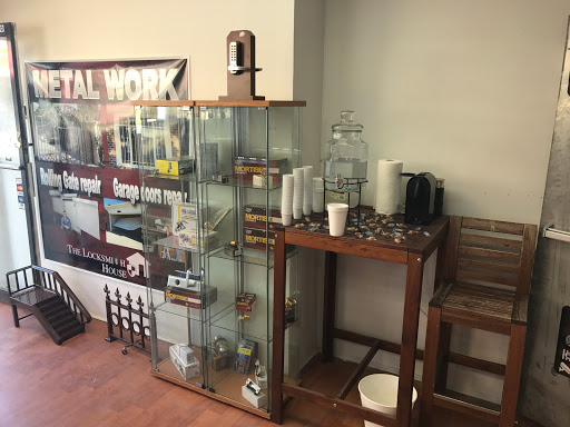 Locksmith «The Locksmith House», reviews and photos, 880 Wyckoff Ave, Brooklyn, NY 11237, USA