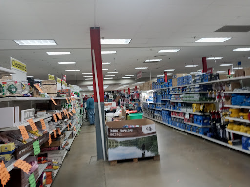 Shopping Mall «Beaver Valley Mall», reviews and photos, 570 Beaver Valley Mall Blvd, Monaca, PA 15061, USA