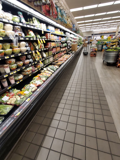 Grocery Store «Jewel-Osco», reviews and photos, 217 W Irving Park Rd, Streamwood, IL 60107, USA