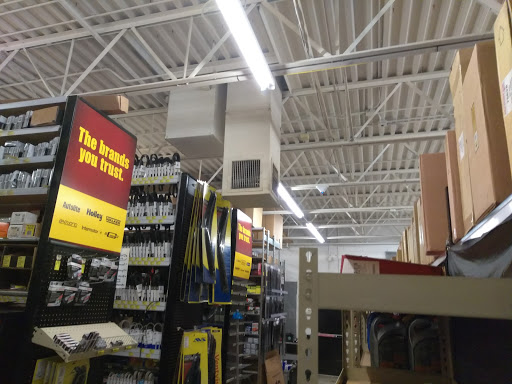 Auto Parts Store «Advance Auto Parts», reviews and photos, 3787 Tampa Rd, Oldsmar, FL 34677, USA