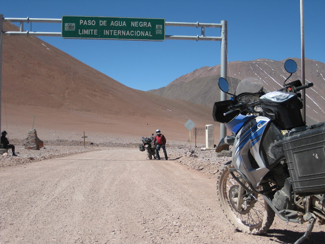 Comentarios y opiniones de Ride-Chile.com Motorcycle Tours & Rental / Adventure Moto Store & Service
