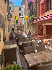 Atmosphère du Restaurant français La Part Des Anges à Saint-Tropez - n°5