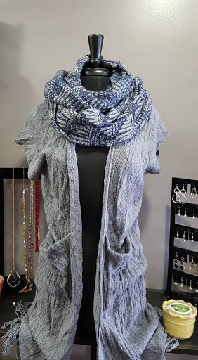 Beauty Salon «Indulgence Salon & Boutique», reviews and photos, 1175 W Bristol Rd, Flint, MI 48507, USA