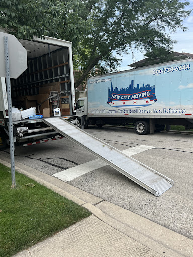 Moving and Storage Service «New City Moving», reviews and photos, 2358 N Damen Ave, Chicago, IL 60647, USA