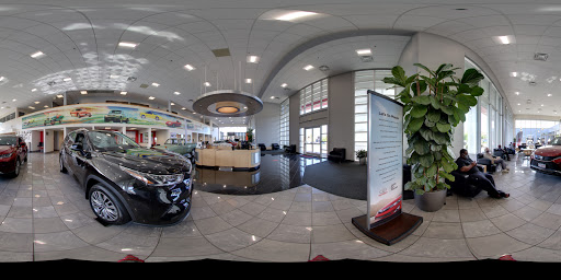 Toyota Dealer «Toyota Vallejo», reviews and photos, 201 Auto Mall Pkwy, Vallejo, CA 94591, USA