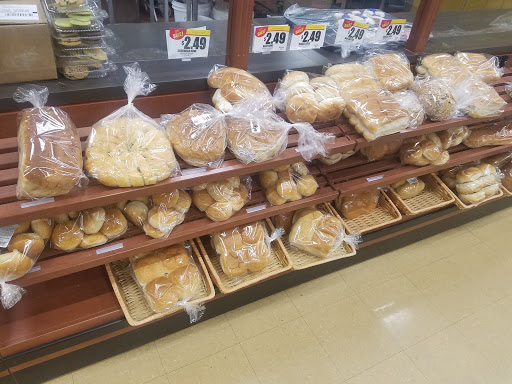 Supermarket «County Market», reviews and photos, 551 W Lincoln Ave, Charleston, IL 61920, USA